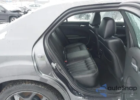 2021 Chrysler 300 300S из США, поврежденный, VIN 2C3CCABG2MH545546